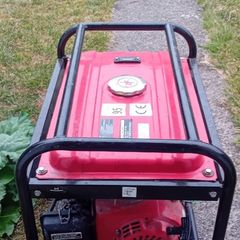 Petrol generator