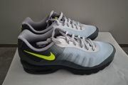 Nike Shoes 8.5 UK