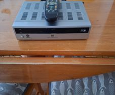 Digital satellite receiver