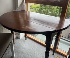 Free drop side table