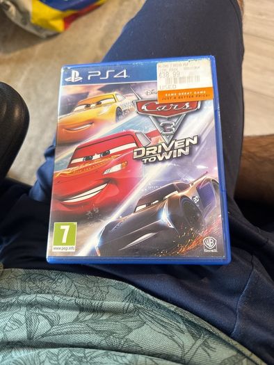 cars 3 driven to win ps4 and ps5 games