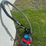 Philips PowerPro Compact bagless vacuum cleaner Image 3