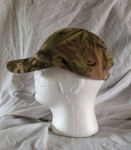 WOODLAND ,  camouflage , baseball cap.