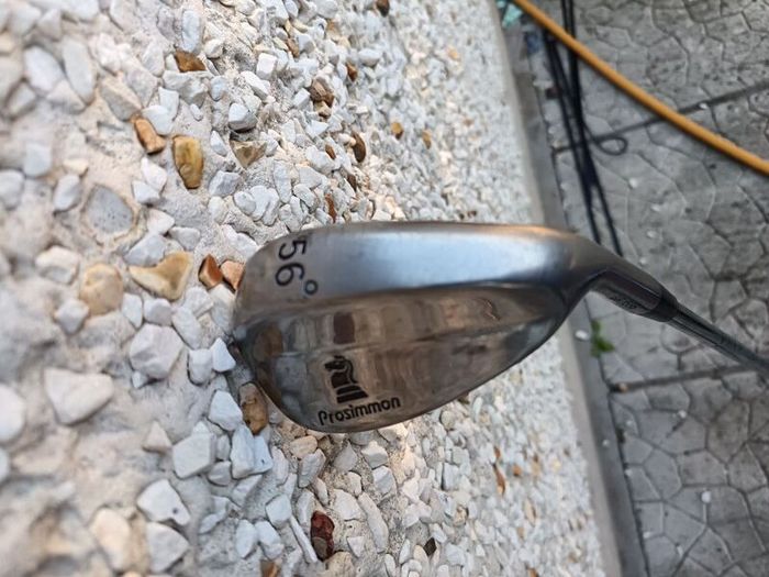golf clubs
