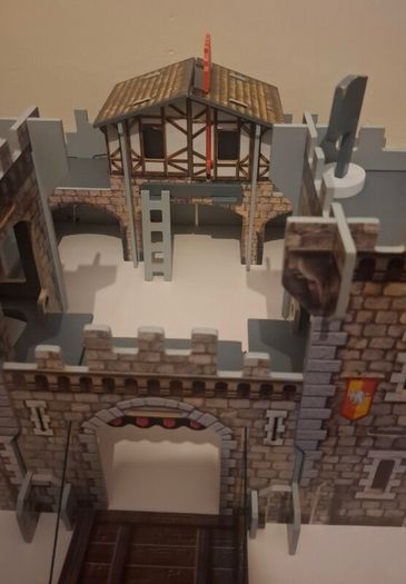 Wooden Castle