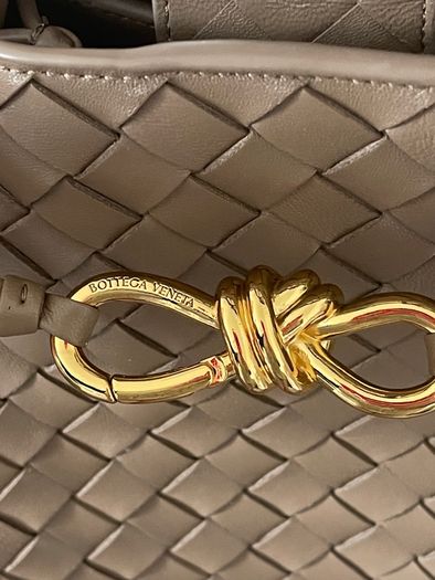 ladies genuine leather handbag