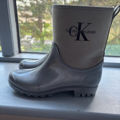 Wellington boots