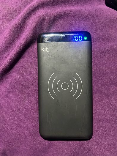 Wireless power bank charger for iPhone smartphones 5000 m Ah 2 usb ports led indicator