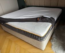 Emma Gel Grid King Mattress 180x200 Excellent Condition