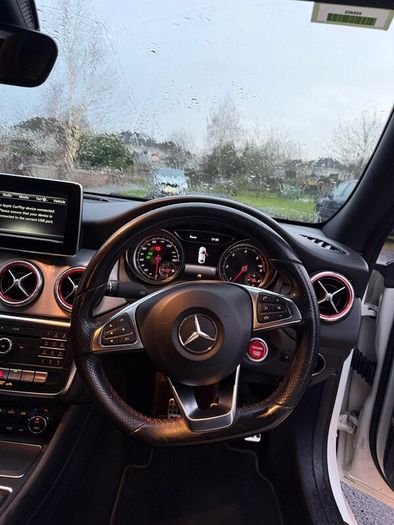 Mercedes Benz CLA AMG 220D Night Edition