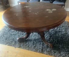 Victorian Mahogany Table, with Pod and Six chairs