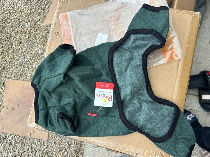 Dog Clothes, Dog Pajamas Soft Four-Legged Jumpsuit French Bulldog Clothes Dog Onesies for Puppy Small Medium Dogs (Blackish green,