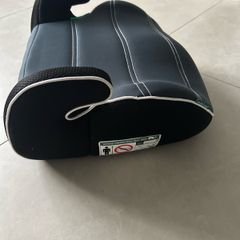 Miniuno Booster Seat