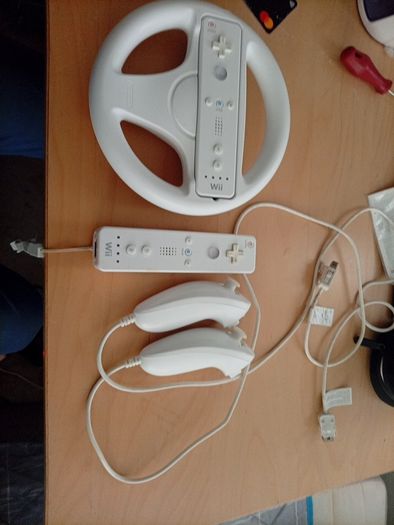 Wii  controlers set
