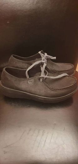 Black Ladies Fit Flop Lace up Shoes