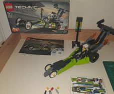LEGO Technic 42103  Dragster