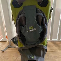 Baby hiking backpack