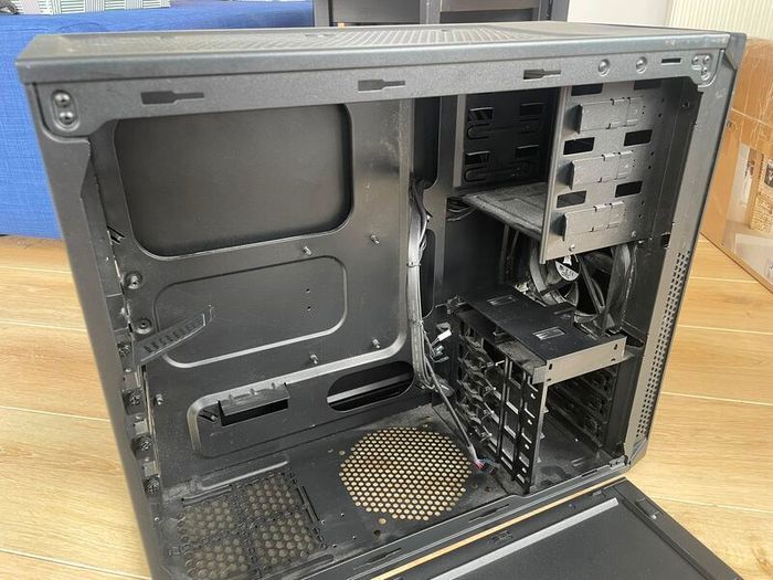 PC case
