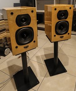 Quad 77-11L monitor stereo audio bookshelf speakers Hifi High End like New