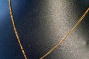 Pristine Vintage 9ct Gold Cross/Curb Chain