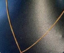 Pristine Vintage 9ct Gold Cross/Curb Chain