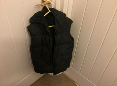 Navy Gilet age 9/10