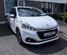 Peugeot 208 2016 Allure 1.2 Puretech 5dr