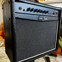Harley Benton 40 W