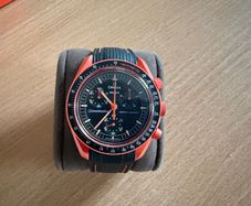 Moonswatch Lava