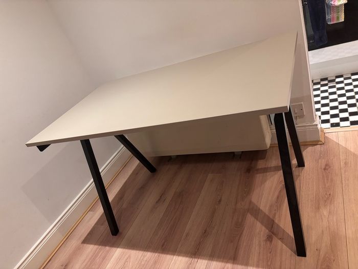 IKEA - Office Desk