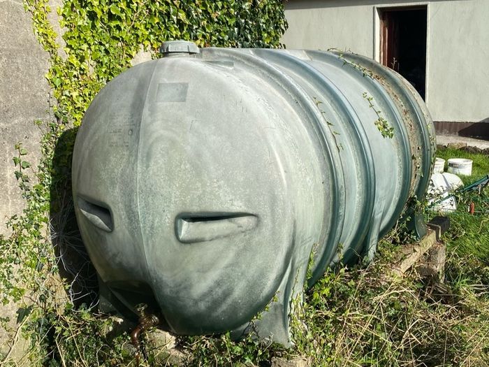 Oil Tank