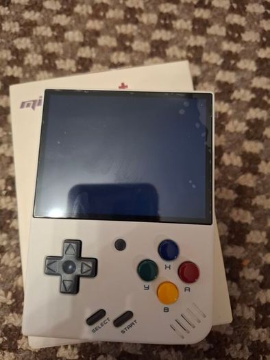 Miyoo mini plus