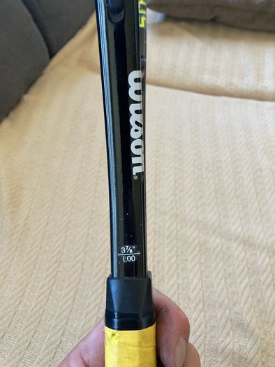tennis rocket Wilson 3 7/8" Serena