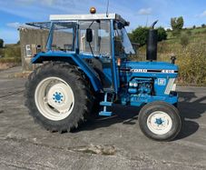 Ford 4610 with 40K box