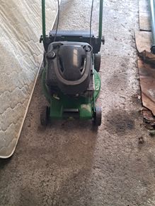 John Deere Petrol Lawnmower