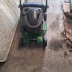 John Deere Petrol Lawnmower