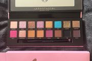 Anastasia Beverly Hills X Amrezy eye shadow palette limited edition 100% genuine brand new in box