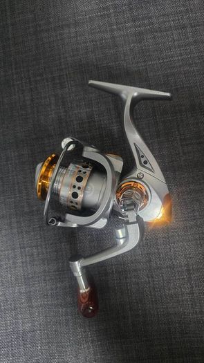 Fishing reel