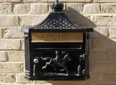 Aluminium Post Box  Wall Mounted  Black D196