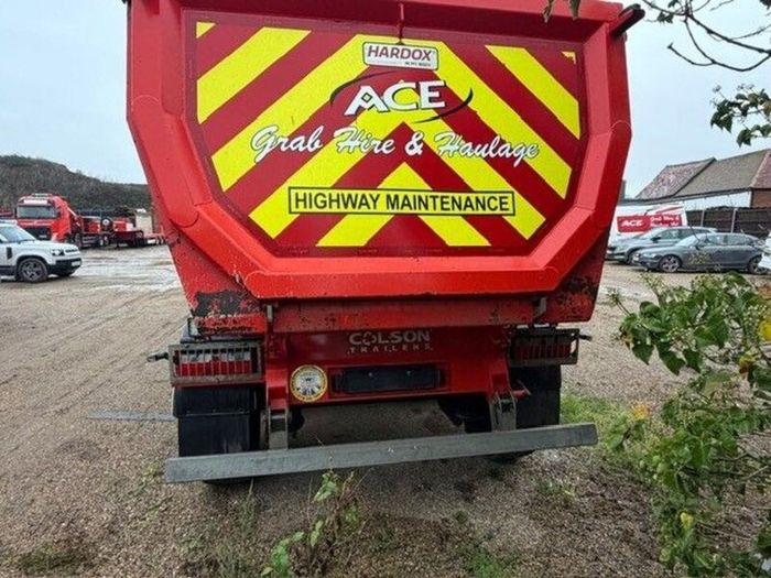 Colson tipping trailer