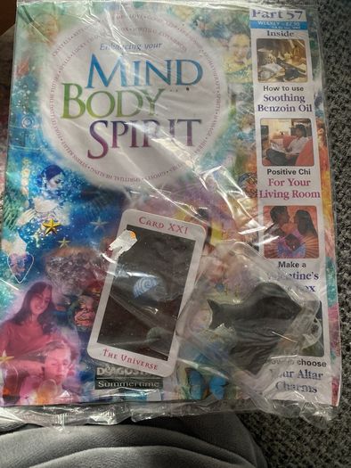 Mind Body Spirit Magazine LOT 185 Issues with Gift