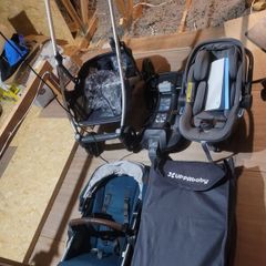 Uppababy Cruz and car seat entire set