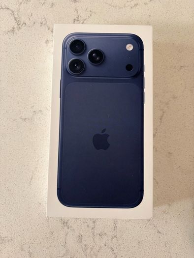 iPhone 17 pro max