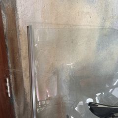 bath screen