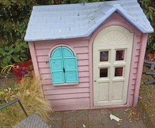 Playhouse - Little Tikes
