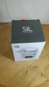 SIL Interiors Scented Oil Burner two Piece Brand New Boxed