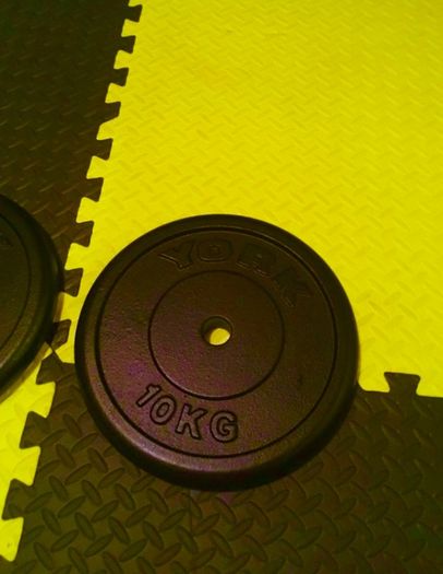 Cast iron weights