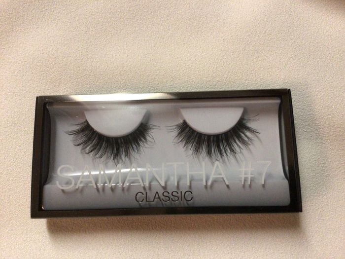 Brand New Hudabeauty Samantha 7 Classic False Eyelashes