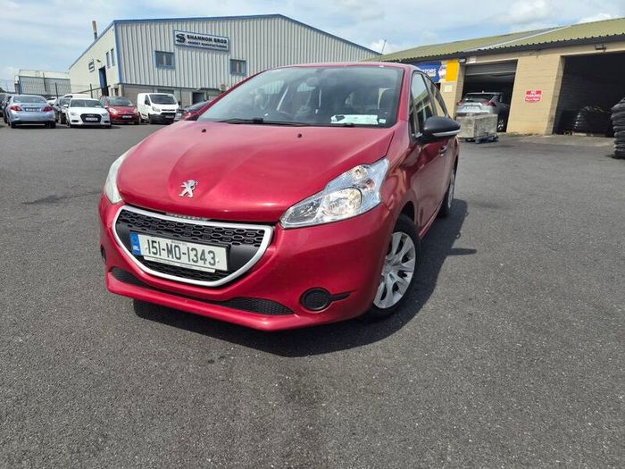 Peugeot 208 2015 1.4 Diesel Red New NCT  and Taxed