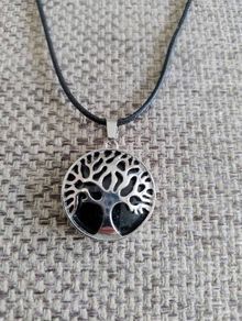Tree of Life Black Obsidian Healing silver coloured pendant on a black lace cord with a lobster clasp in very good condition with no issues FREE STANDARD POSTAGE INCLUDED